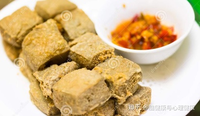 预防老年痴呆-中年朋友要注意 少吃这种“健康”食品